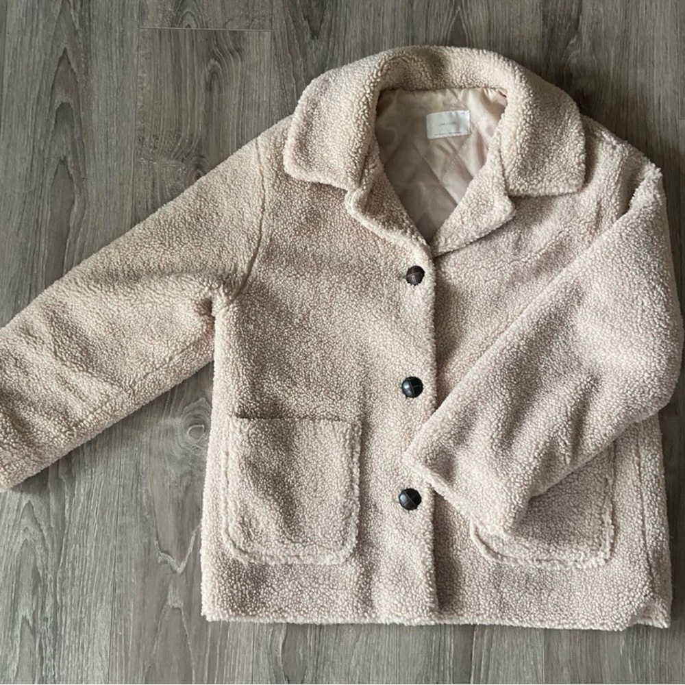 OAK + FORT Cream teddy jacket
